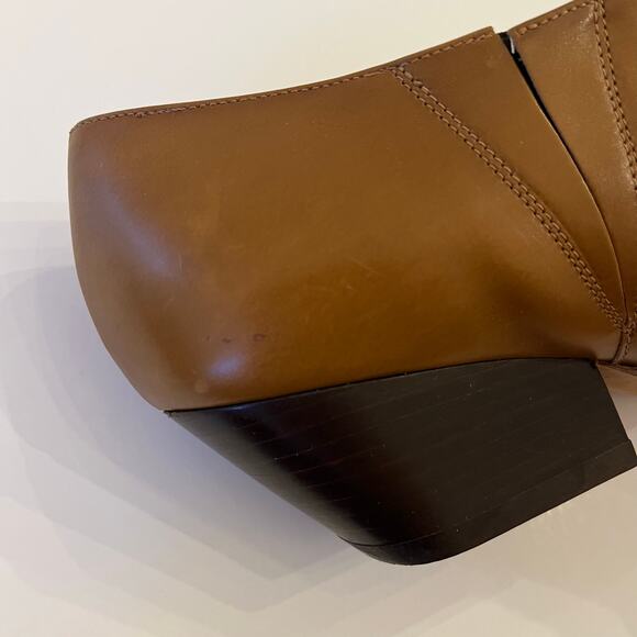 Michael Kors Cognac Leather Ankle Boots 37 US 6 6.5 Low Heel Pointed Toe Italy - Picture 7 of 13